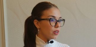 Pesnik Sara Knežević (Priboj)